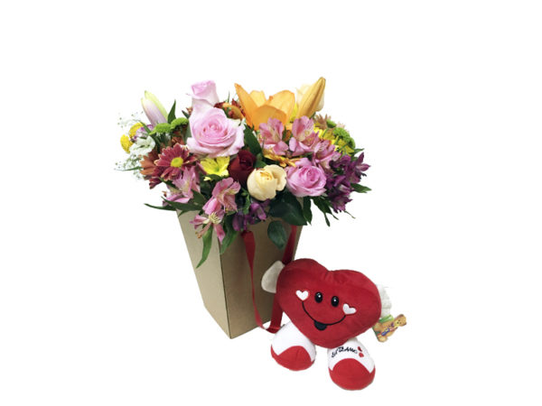 Buquê de flores do campo com Ursinho de pelúcia